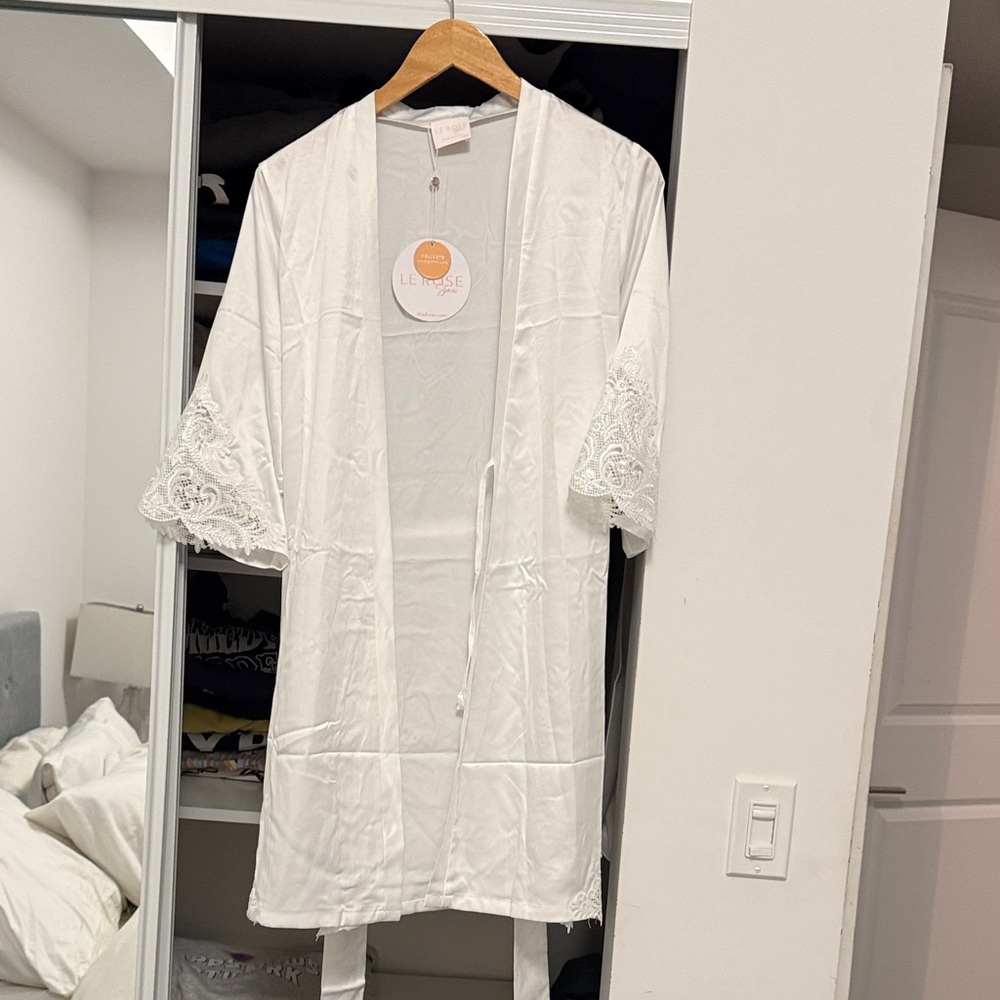 White Lace Trim Robe